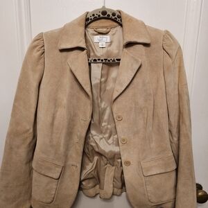 Ann Taylor Loft size 4 petite seude cream jacket